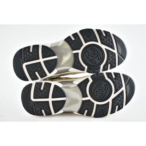 Chanel 21B Beige Purple Black White CC Logo Tie Flat Runner Trainer Sneaker 40.5 - Picture 11 of 11